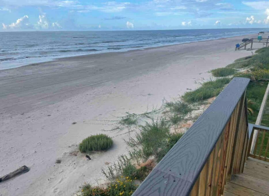Surfside Beachfront Luxe Ngoại thất bức ảnh
